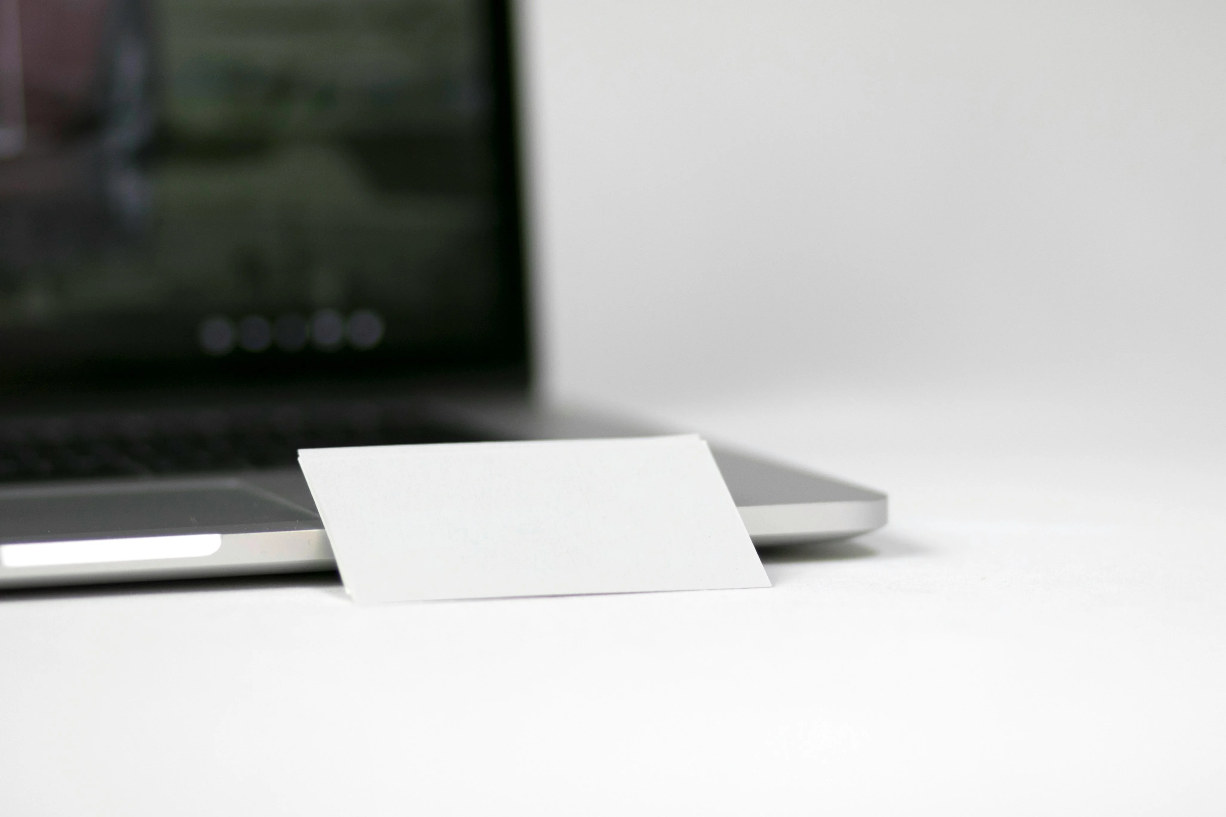 Тестирование пользовательского интерфейса