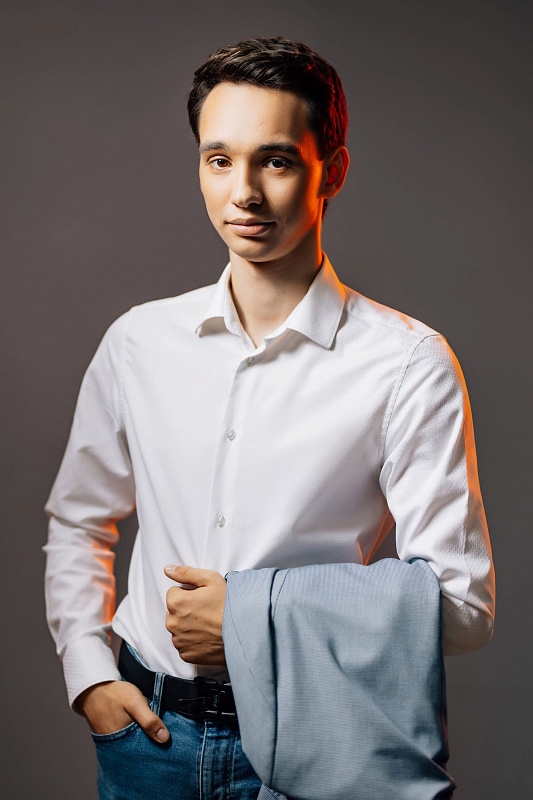 Марк Стенин